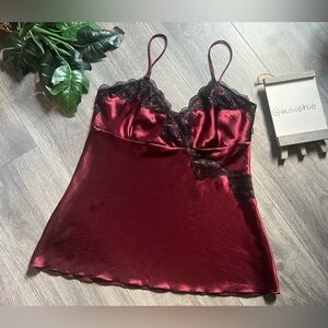 Vintage Dess Y2K 90s Burgundy Satin & Black Lace Trim Surplice Camisole. Size L
